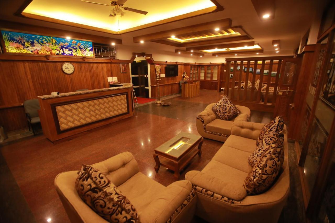 Tranquil Greens Ramakkalmedu Exterior photo